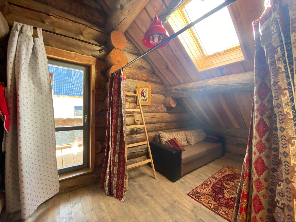 Mountain Cricket Chalets And Apartments Gudauri Exterior foto