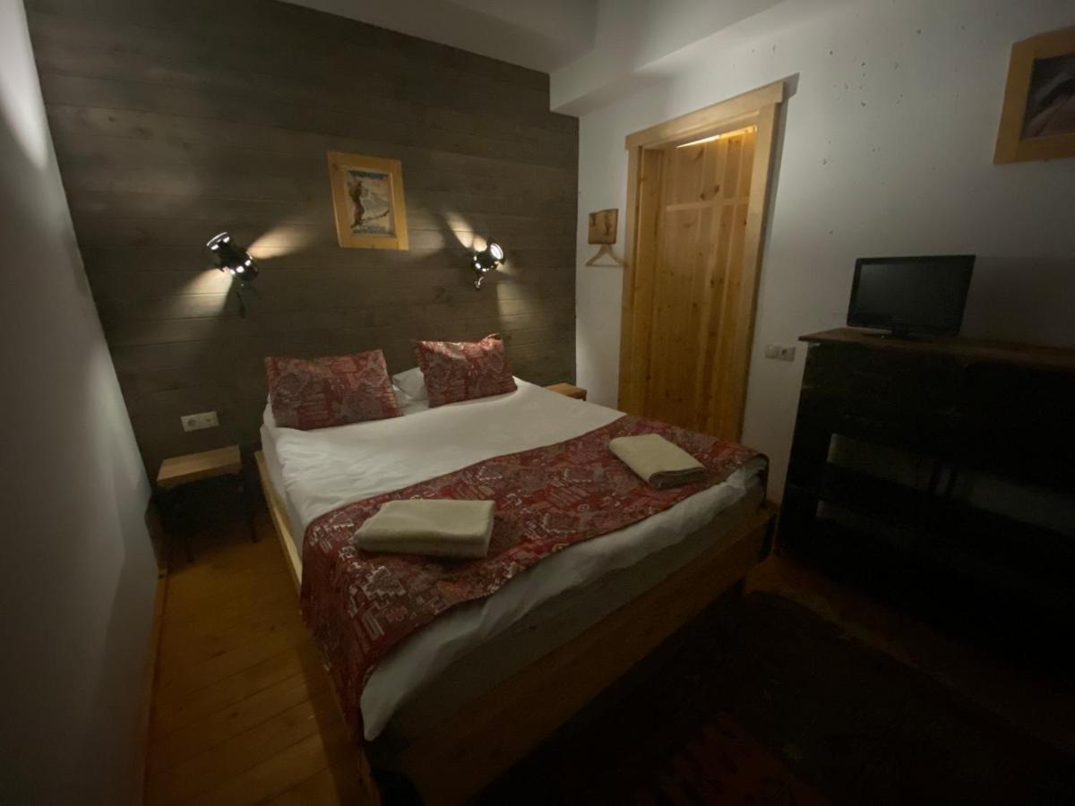 Mountain Cricket Chalets And Apartments Gudauri Exterior foto