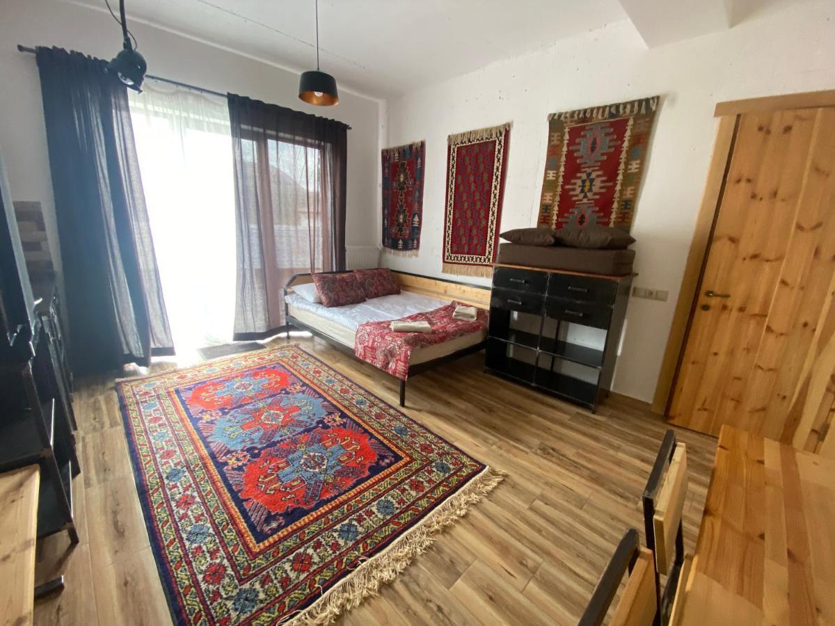 Mountain Cricket Chalets And Apartments Gudauri Zimmer foto